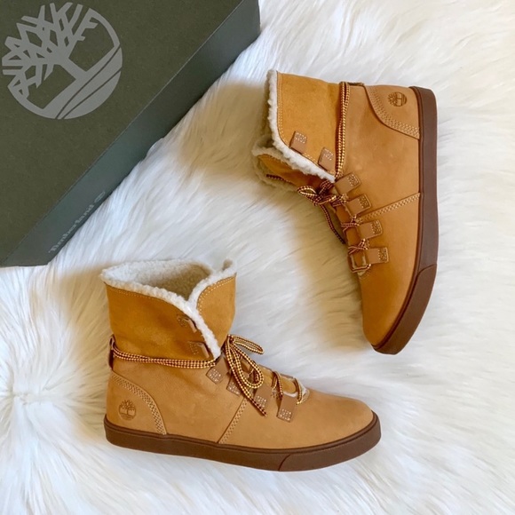 Timberland Wheat Dausette Fleece Fold Down Boots - Picture 3 of 8